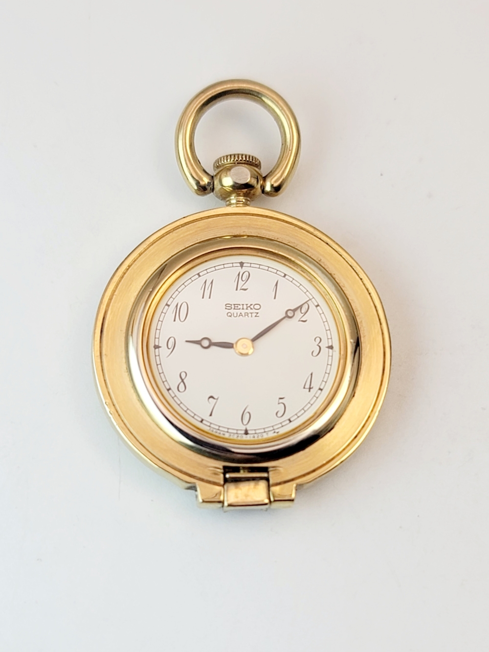 Vintage Seiko 2C20-1420 Pendant Pocket Watch Gold Tone Quartz Desk Stand